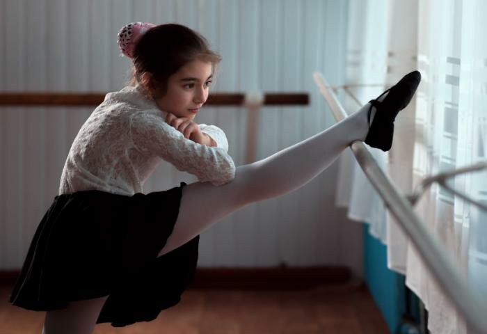  Mädchen , die Ballett